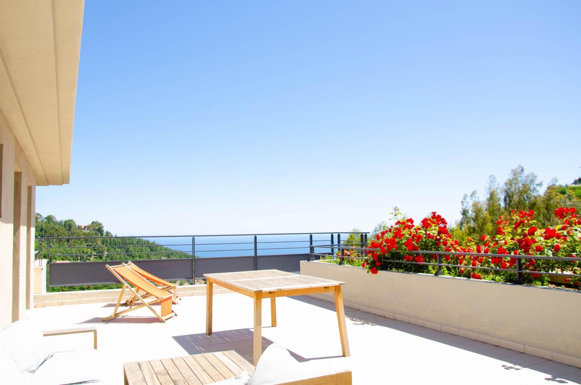 La Perle D'Eze - Aparthotel الغرفة الصورة