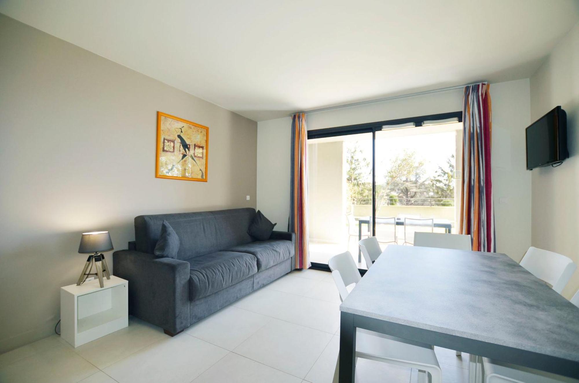 La Perle D'Eze - Aparthotel الغرفة الصورة